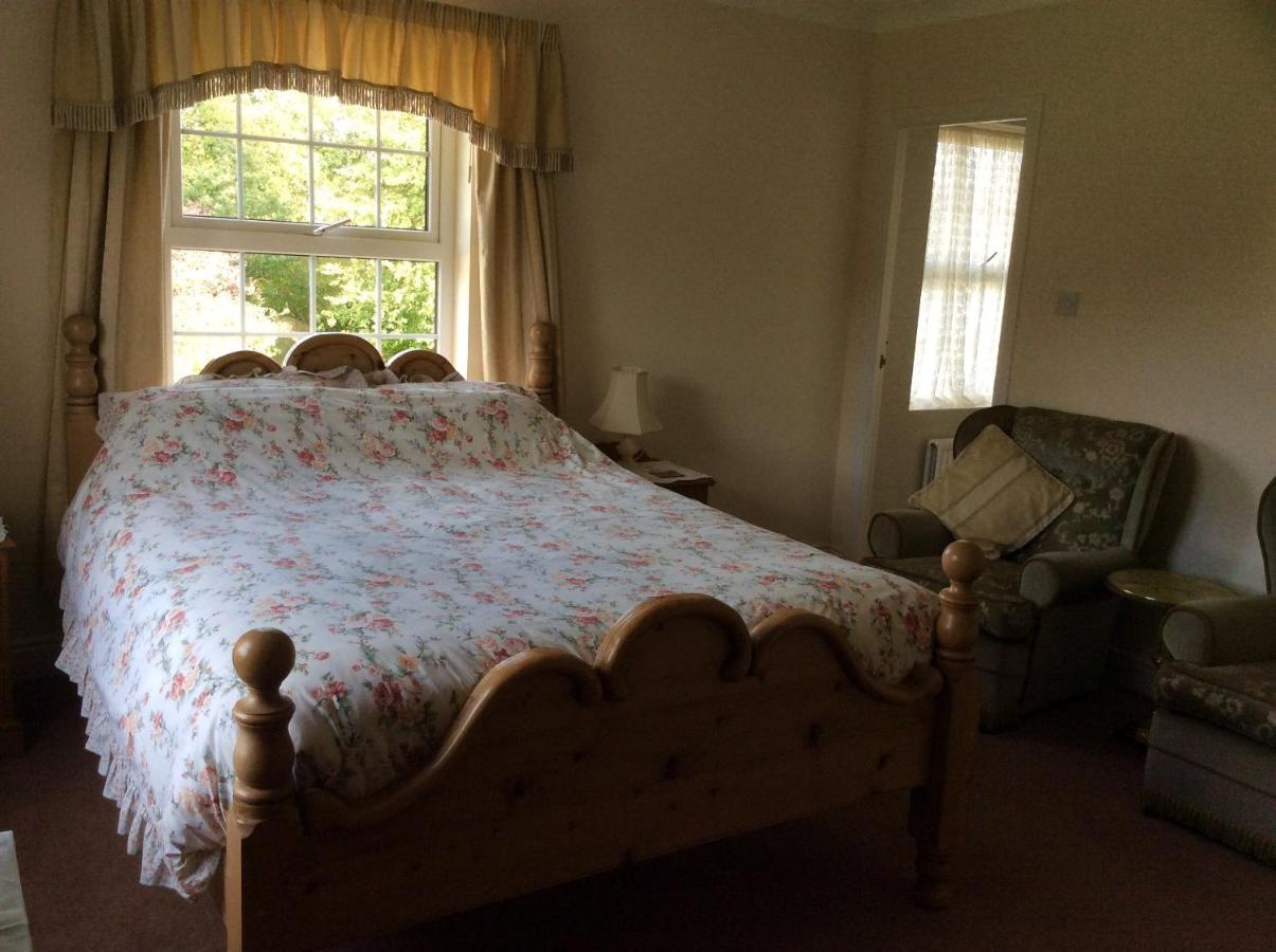 غريت آيتون Mill Farm B&B المظهر الخارجي الصورة
