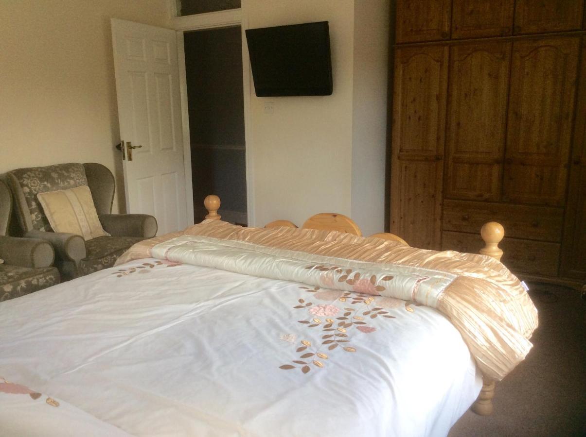 غريت آيتون Mill Farm B&B المظهر الخارجي الصورة